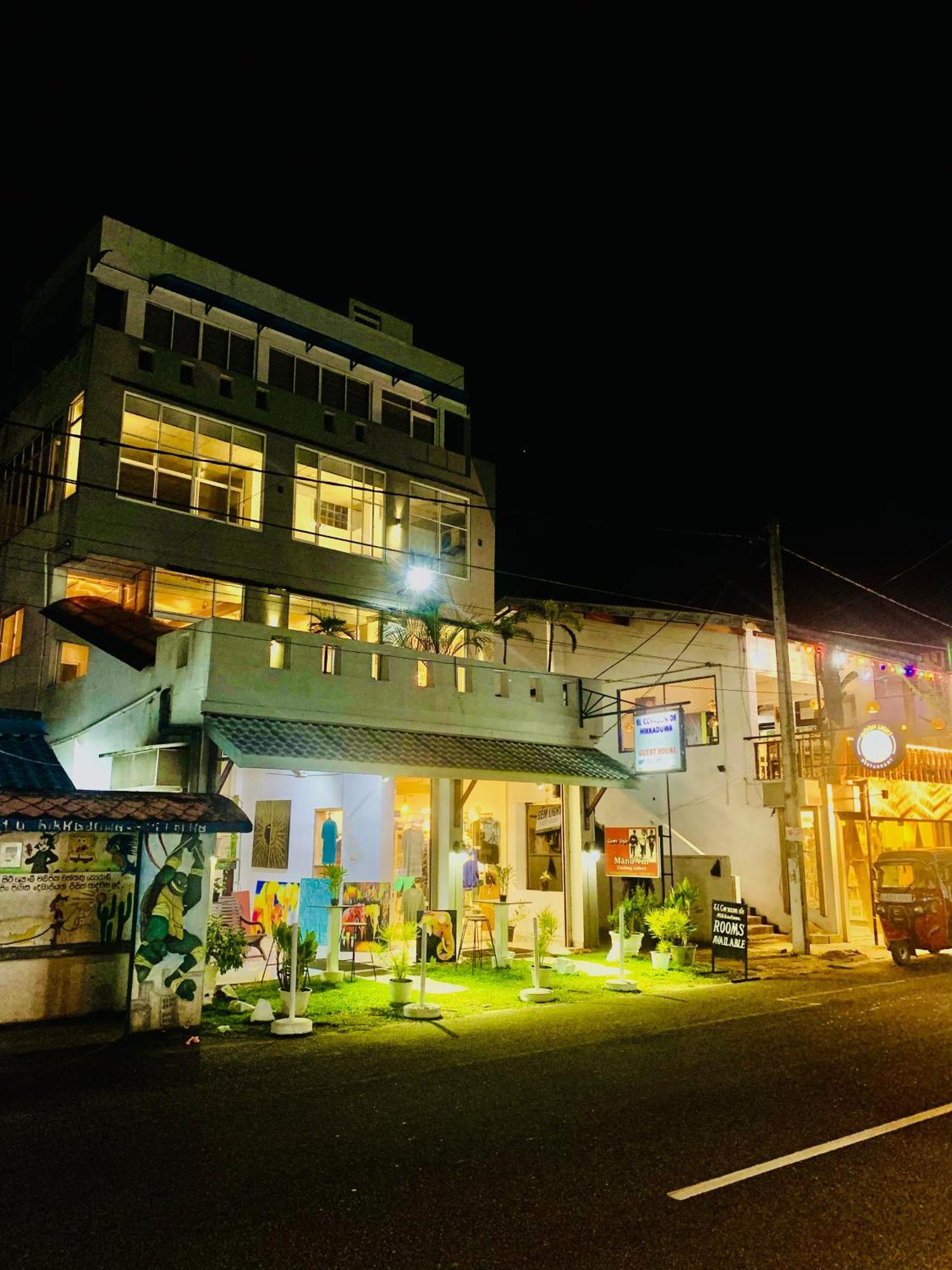 El Corazon De Hikkaduwa Bed and Breakfast Buitenkant foto