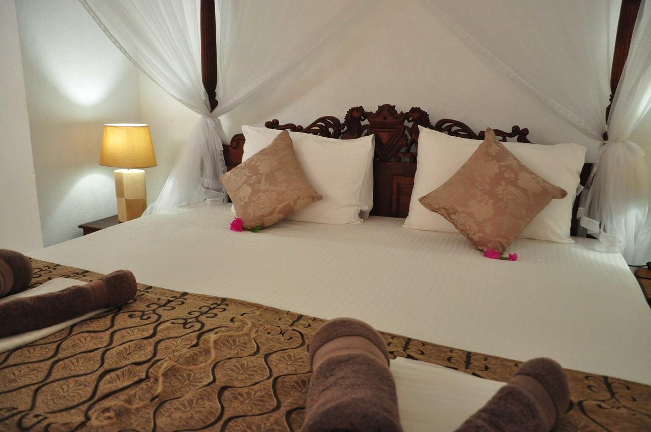 El Corazon De Hikkaduwa Bed and Breakfast Buitenkant foto