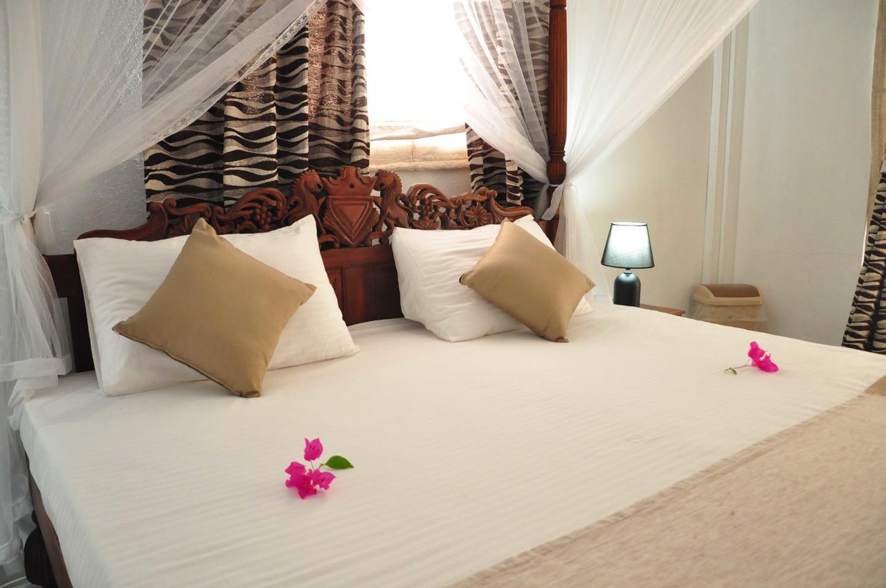 El Corazon De Hikkaduwa Bed and Breakfast Buitenkant foto