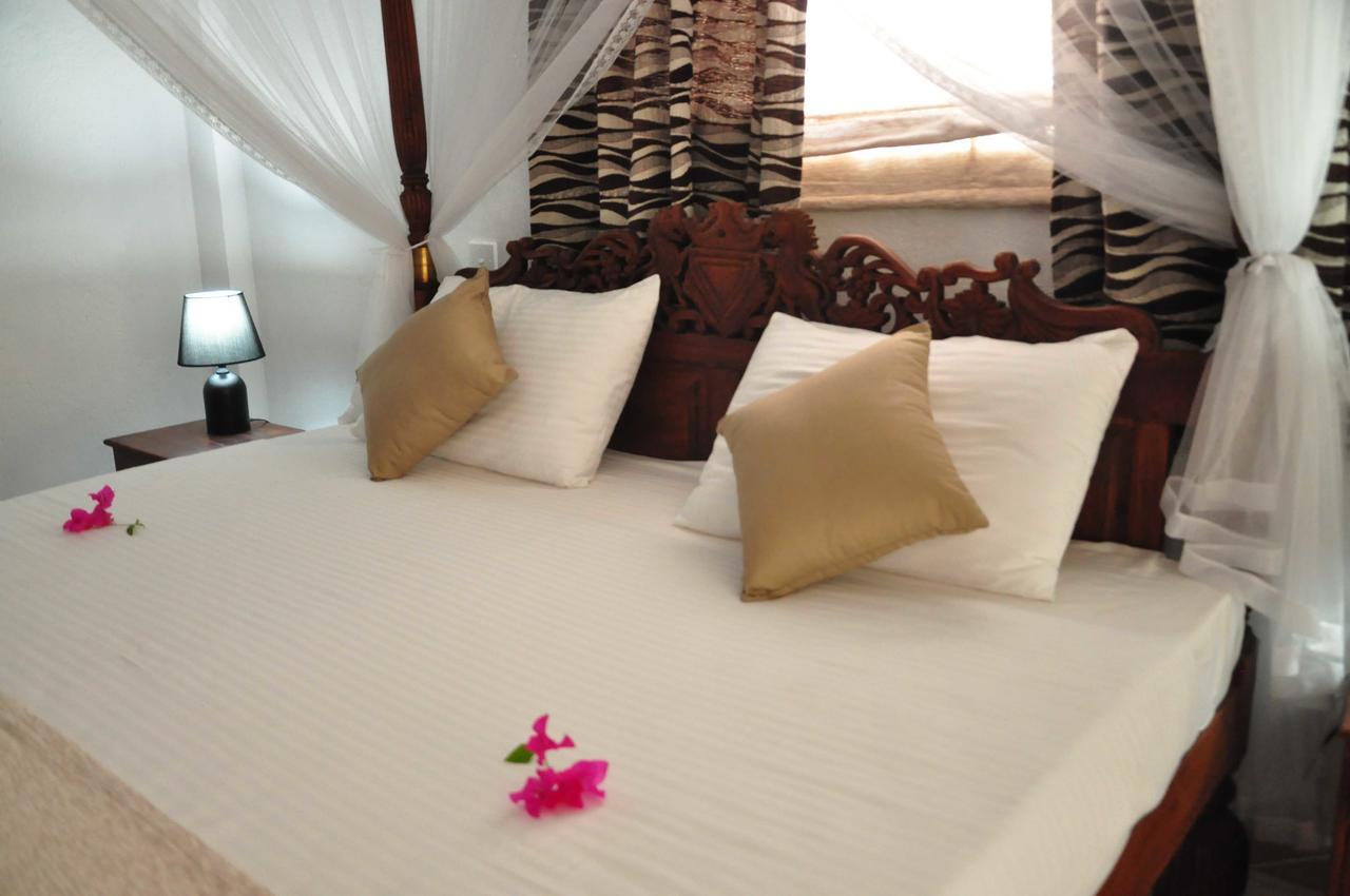 El Corazon De Hikkaduwa Bed and Breakfast Buitenkant foto