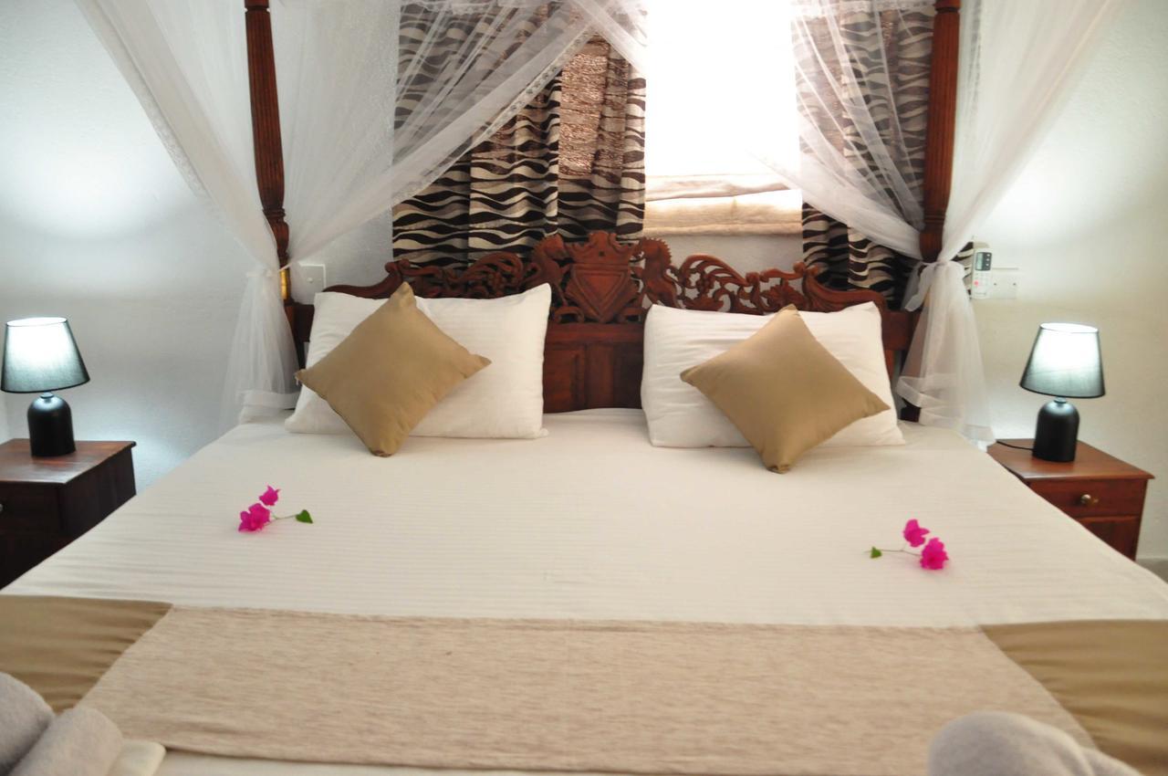 El Corazon De Hikkaduwa Bed and Breakfast Buitenkant foto