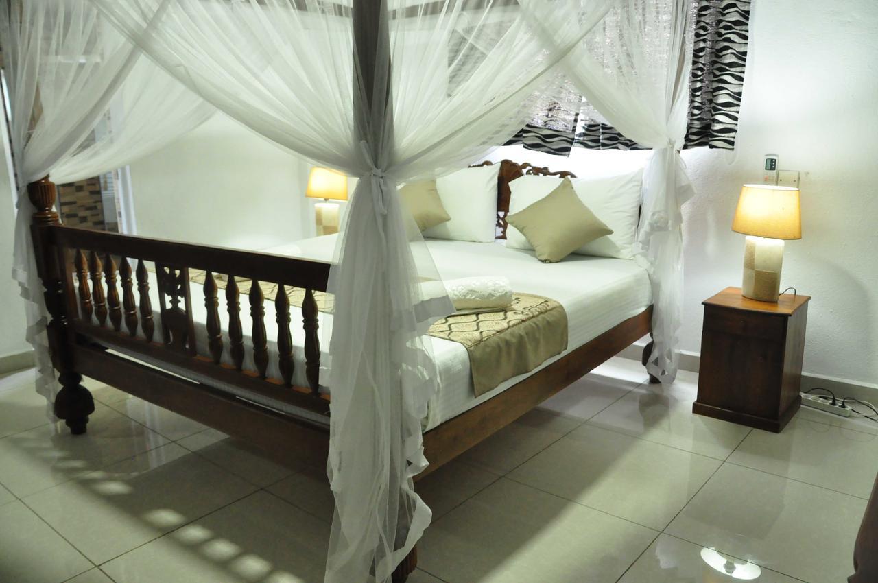 El Corazon De Hikkaduwa Bed and Breakfast Buitenkant foto
