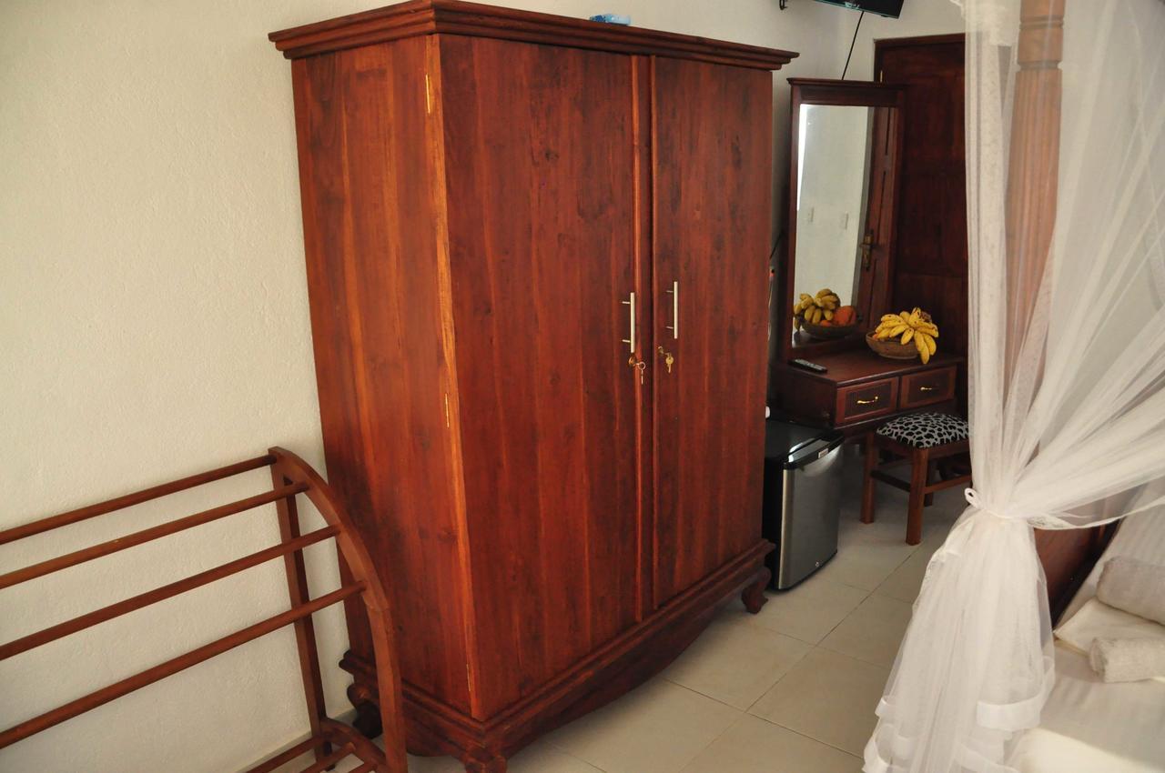 El Corazon De Hikkaduwa Bed and Breakfast Buitenkant foto